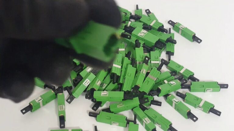 Ajuste Perfecto: Conectores y Adaptadores Eficientes