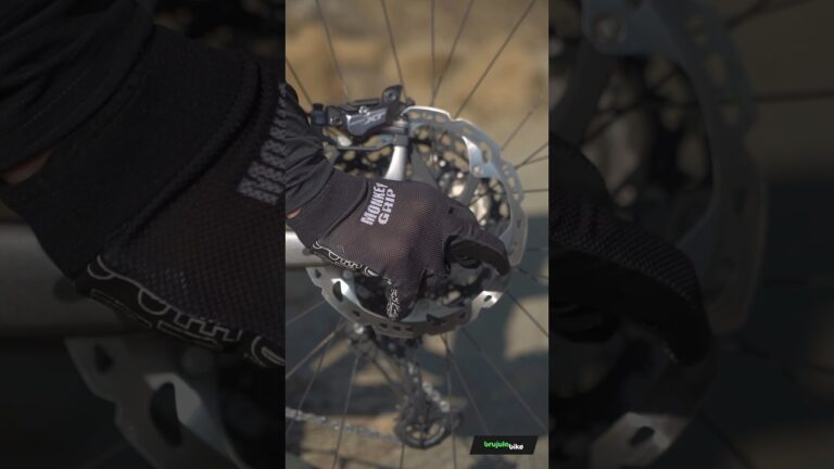 Herramientas Esenciales para el Mantenimiento Básico de Bicicletas