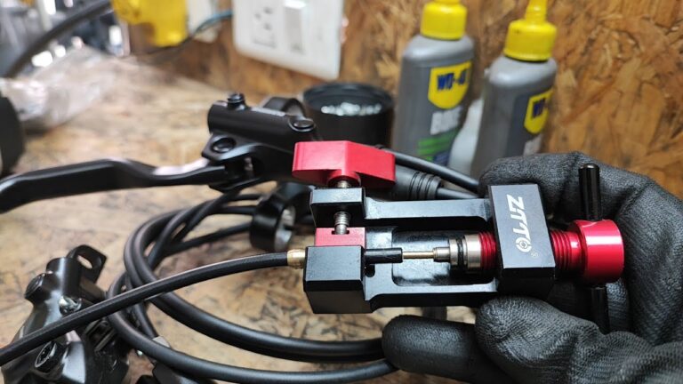 Gu&iacute;a para la Instalaci&oacute;n Eficiente de Frenos Hidr&aacute;ulicos en Bicicletas